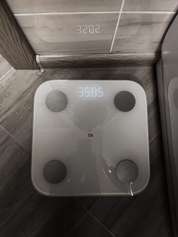 emmashedtwt's tweet image. she sent me her location bruh tf is this