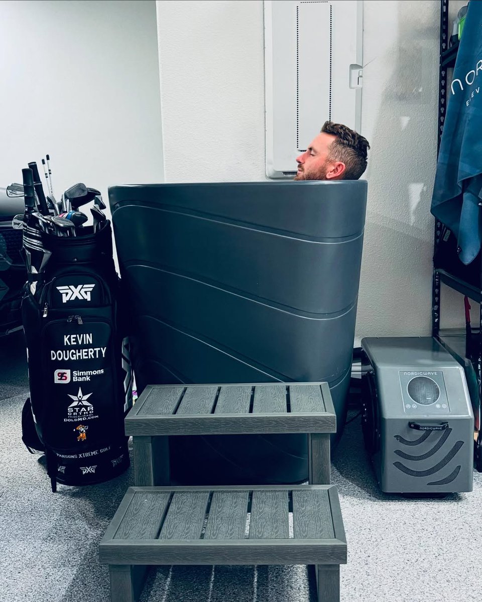 pxg's tweet image. An ice bath a day keeps the stress away 🧊🛀

@PGATOUR Pro @Kev_Dougherty is showing us how to celebrate #NationalRelaxationDay in prime #PXG style 😎

#GolfCommunity #PXGTroops