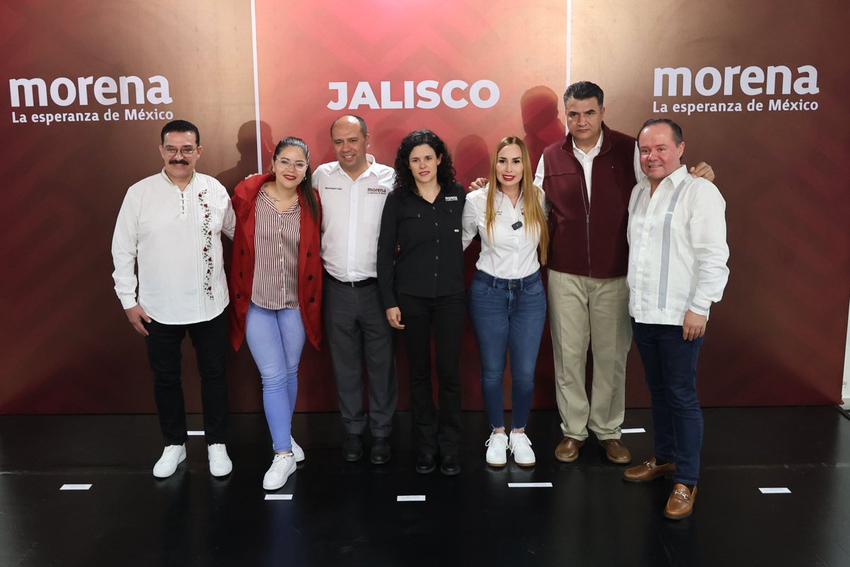 En <a href="/_MorenaJalisco/">Morena Jalisco</a>, la unidad es la condición indispensable para que la transformación llegue a cada municipio de nuestro estado.

Hoy, junto a nuestra dirigencia nacional, reafirmamos lo que nos enseñó nuestro líder Andrés Manuel López Obrador: organizarnos desde abajo, con el