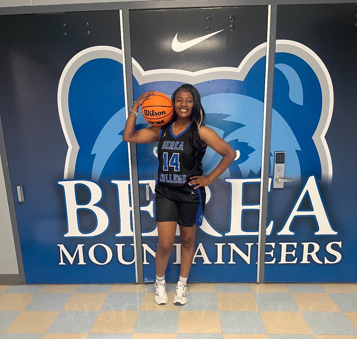 Lady Trojans (@coachjoeyb_) on Twitter photo Letttttsss Gooooo <a href="/Tyaiona_Deshay/">Tyβ Aiona π©΅ππ</a> on receiving an offer to play at Berea College <a href="/LouLadyTrojans/">Louisville Lady Trojans</a> Letttttsss Gooooo <a href="/Tyaiona_Deshay/">Tyβ Aiona π©΅ππ</a> on receiving an offer to play at Berea College <a href="/LouLadyTrojans/">Louisville Lady Trojans</a>