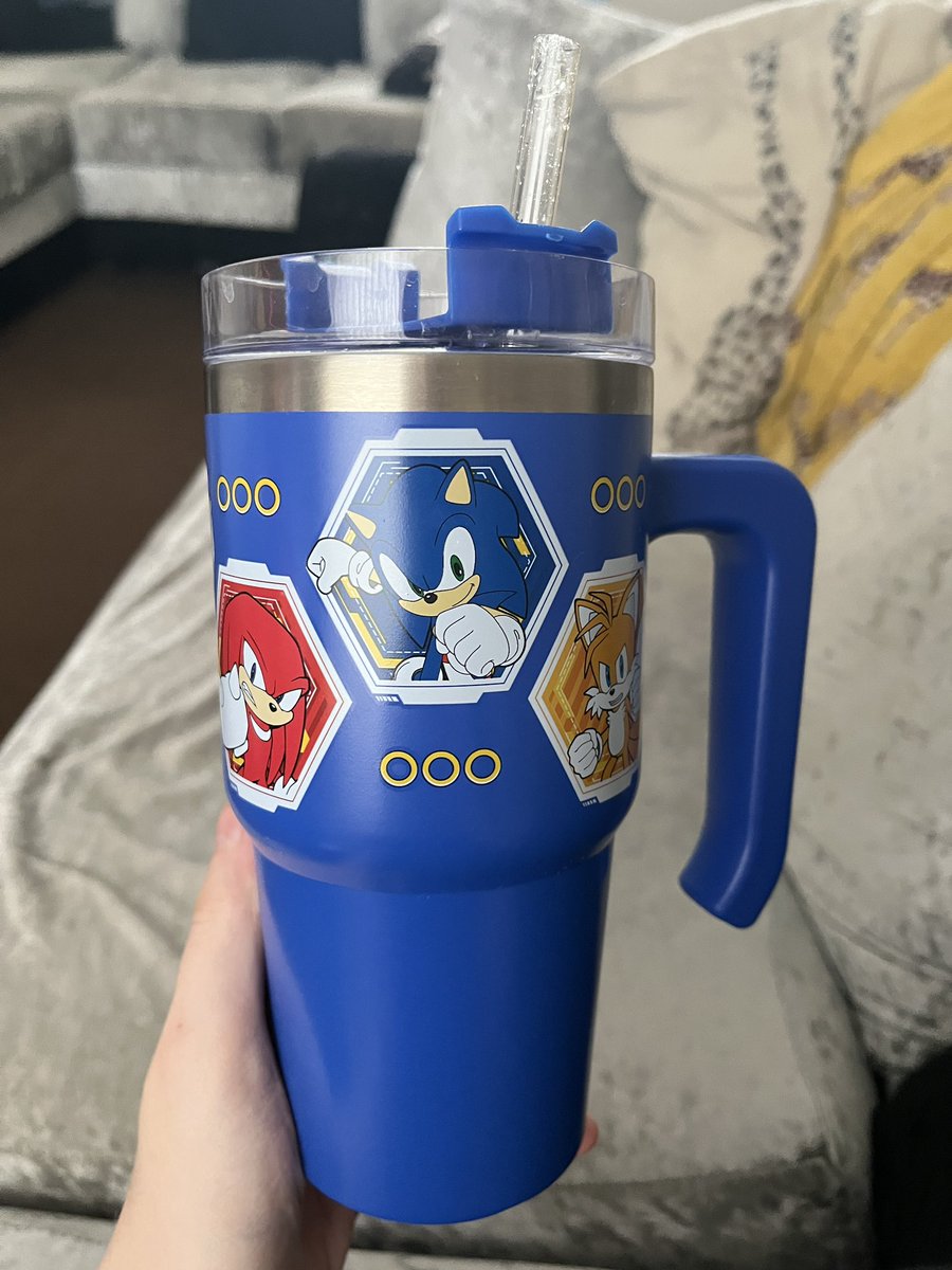 do u guys like my sonic cup
