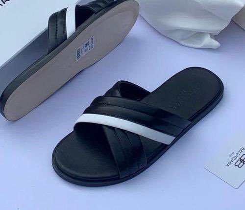 HMSshoes's tweet image. A single repost can go a long way
Location Kaduna
Nationwide delivery 
Price  10K each 
07060778415
Rt fisabilillah 

Mummy Zee Tiwa Savage Enugu Dangote #justiceforRuth Mercy Chinwo my FPL