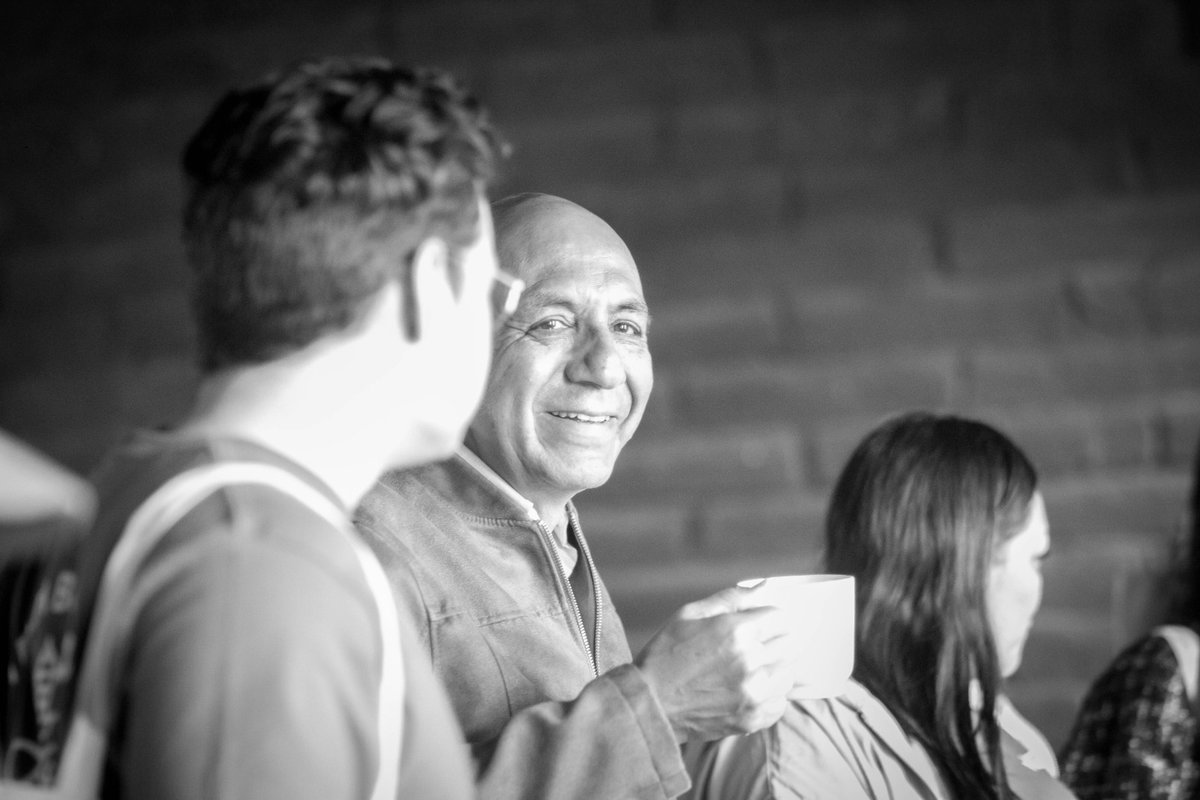 ¡Ups! me tomaron con el delicioso #café de la mañana. Por cierto, haciendo alusión al #ElCaféDeLaMañana del periódico <a href="/Reforma/">REFORMA</a>, que trata muy buenos temas con <a href="/EmiliaXiomara/">Emilia Xiomara</a>.