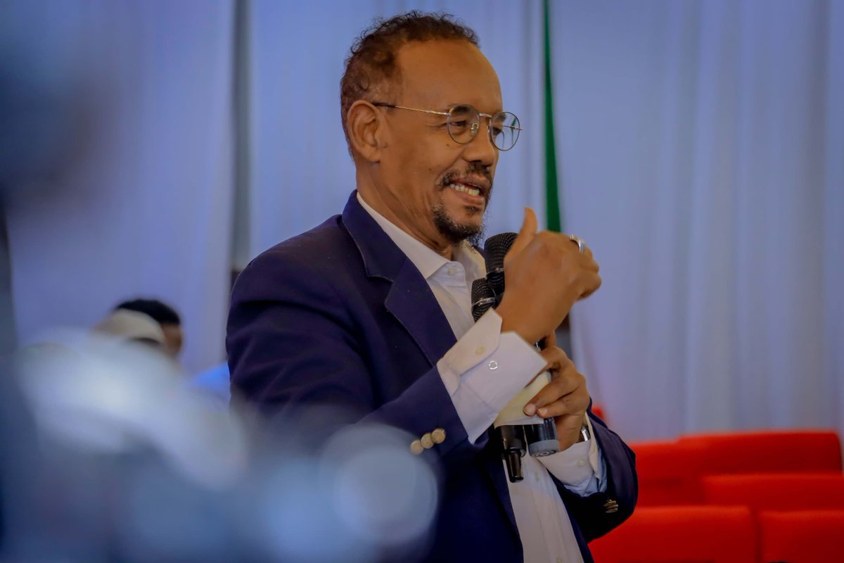 IRIS Forum: 𝐊𝐚𝐚𝐥𝐢𝐧𝐭𝐚 𝐃𝐡𝐚𝐥𝐥𝐢𝐧𝐲𝐚𝐫𝐚𝐝𝐚 𝐞𝐞 𝐃𝐨𝐰𝐥𝐚𝐝-𝐃𝐡𝐢𝐬𝐤𝐚 𝐒𝐨𝐨𝐦𝐚𝐚𝐥𝐢𝐲𝐚. 
Martida:  
🎙 Nuradin Dirie 

📍Garowe
🗓14/8/2025 

𝐈𝐑𝐈𝐒 𝐈𝐧𝐬𝐭𝐢𝐭𝐮𝐭𝐞 
Website: irisinstitute.so
Facebook: IRIS Institute
#Somalia #Youth #statebuilding