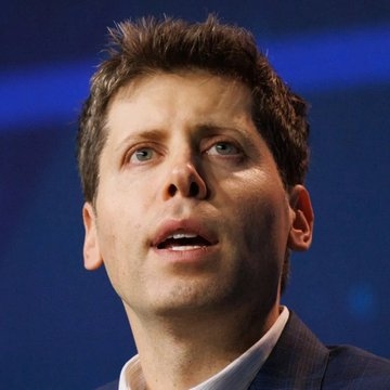 khalitabdiqadir's tweet image. 💥 WAR CUSUB:

Sam Altman oo ka tirsan OpenAI ayaa qorsheynaya inuu maalgeliyo shirkad brain-computer interface ah si ay ula tartanto Neuralink ee Elon Musk. 🧠💻🚀

#OpenAI #Neuralink #BrainTech #TechNews