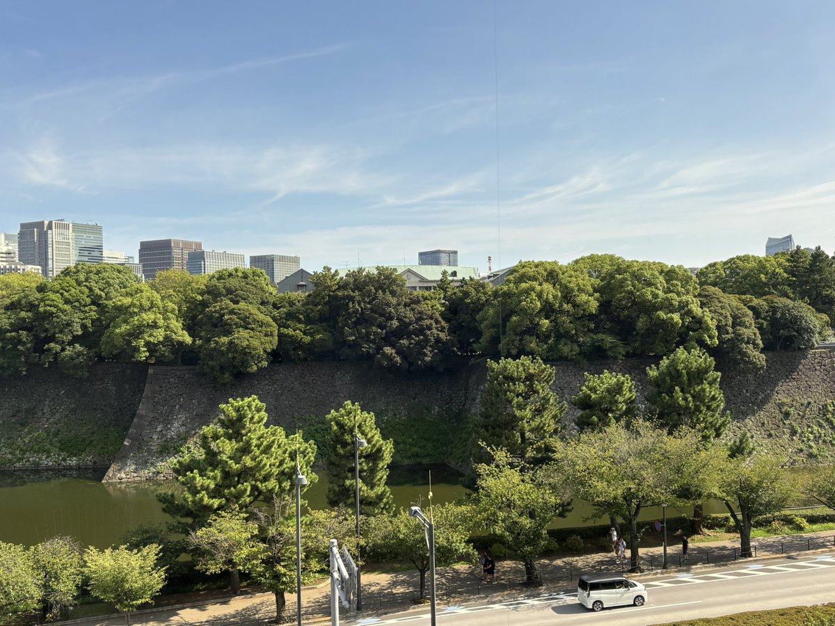 #タカハ劇団『#帰還の虹』のアフタートークで話されてた、《GHQに接収され、アメリカから日本政府に無期限貸与されてる》戦争画が10/26まで館内全企画展で観られる #東京国立近代美術館 へ。

#MOMATコレクション
#記録をひらく記憶をつむぐ
#コレクションにみる日韓