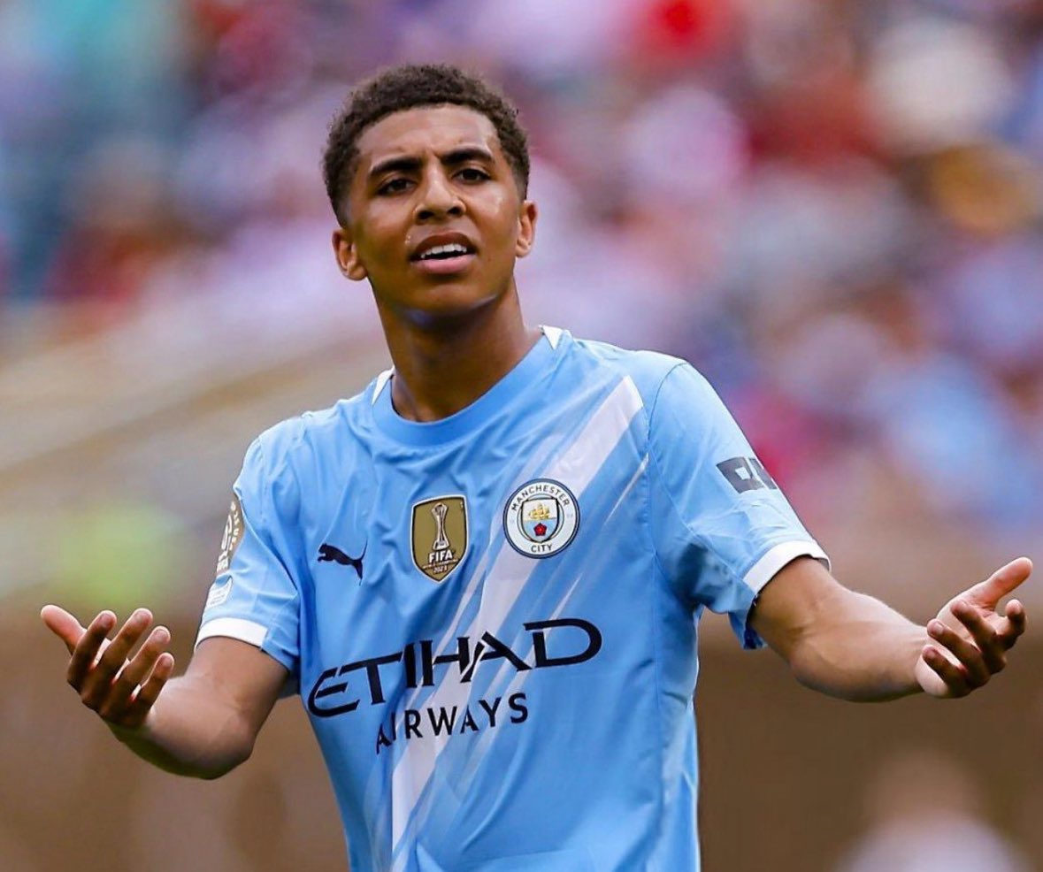 Fabrizio Romano (@fabrizioromano) on Twitter photo 🚨🌳 Nottingham Forest have submitted an official bid to sign Rico Lewis from Manchester City.
Negotiations ongoing on both club/player sides to see if deal can happen in these final two weeks.
Rico’s agents have also been approached by #NFFC, as <a href="/Jack_Gaughan/">Jack Gaughan</a> reports. 🚨🌳 Nottingham Forest have submitted an official bid to sign Rico Lewis from Manchester City.
Negotiations ongoing on both club/player sides to see if deal can happen in these final two weeks.
Rico’s agents have also been approached by #NFFC, as <a href="/Jack_Gaughan/">Jack Gaughan</a> reports.
