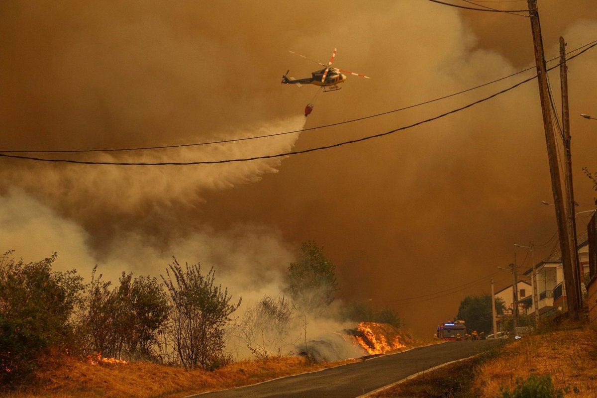 1 helicóptero para toda la comarca. Así está ahora mismo Valdeorras. NO hay medios