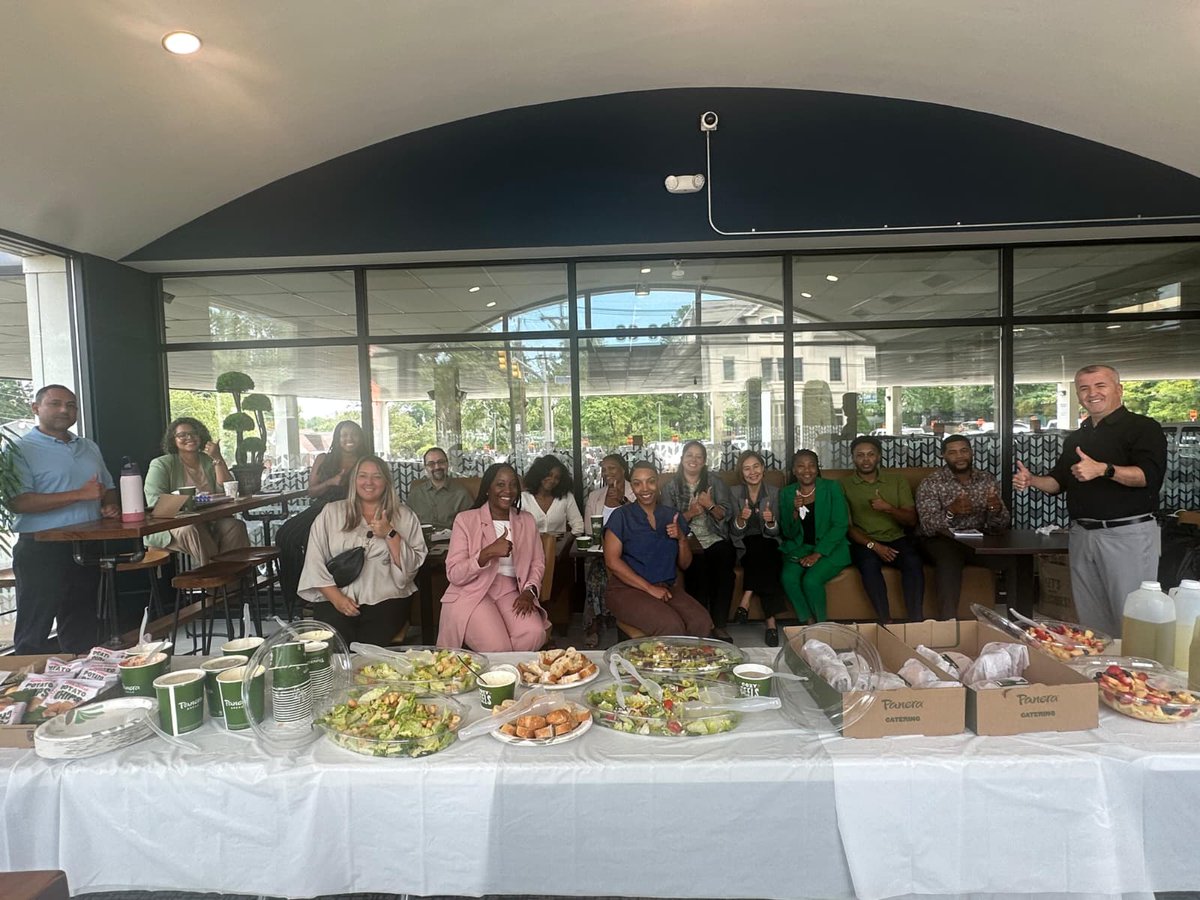 passaiccharter's tweet photo. It was a pleasure to host The Queen City Academy Charter School at our Central Office in Fair Lawn.

Collaborating and sharing best practices is how we all grow—and we are grateful for the opportunity to learn from one another. https://t.co/wkNmcFY7Bl
