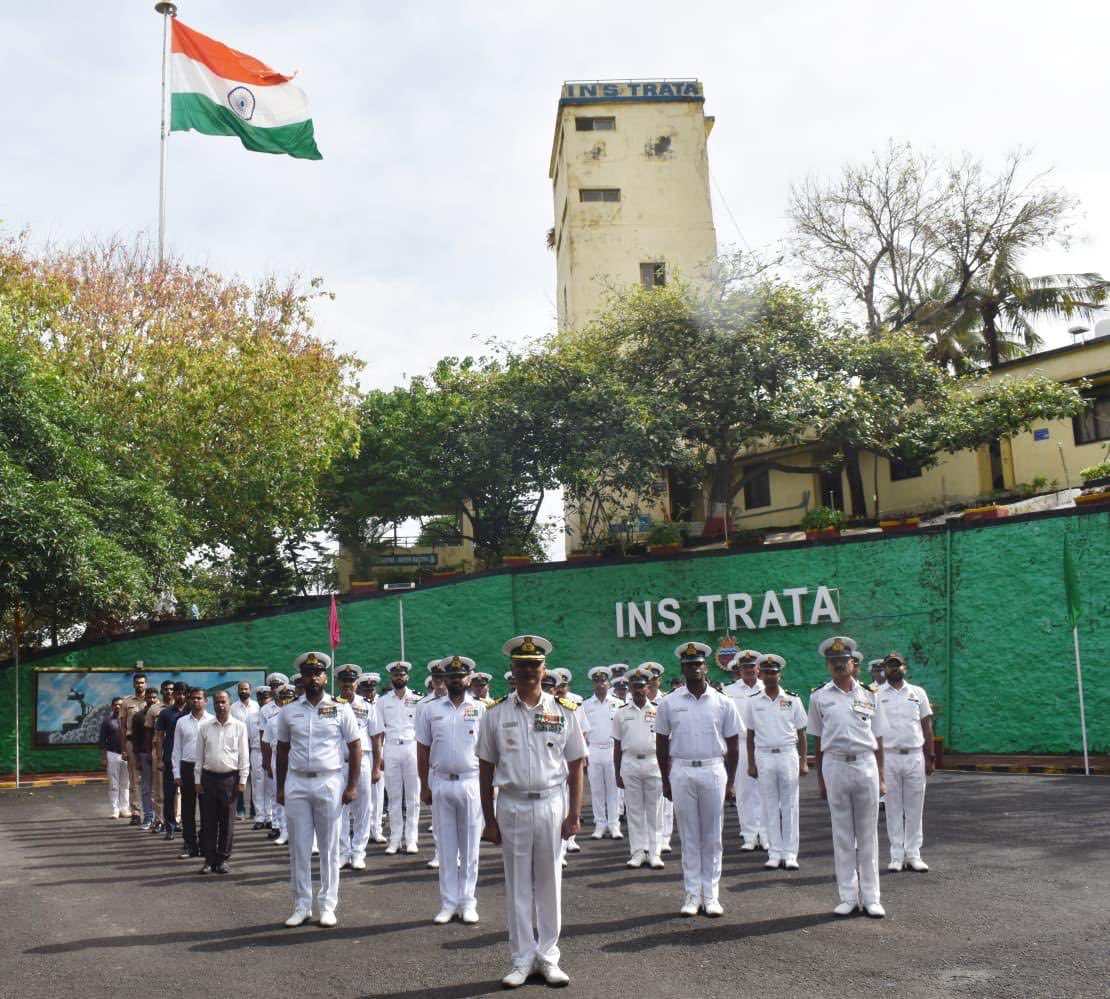 IN_HQMNA's tweet image. #INSTrata celebrated #79thIndependenceDay with full ceremonial splendour.
The #Tricolour soared high over the unit, as personnel honoured the #HarGharTiranga spirit — celebrating freedom, unity &amp;amp; the unwavering pride of serving our great nation.