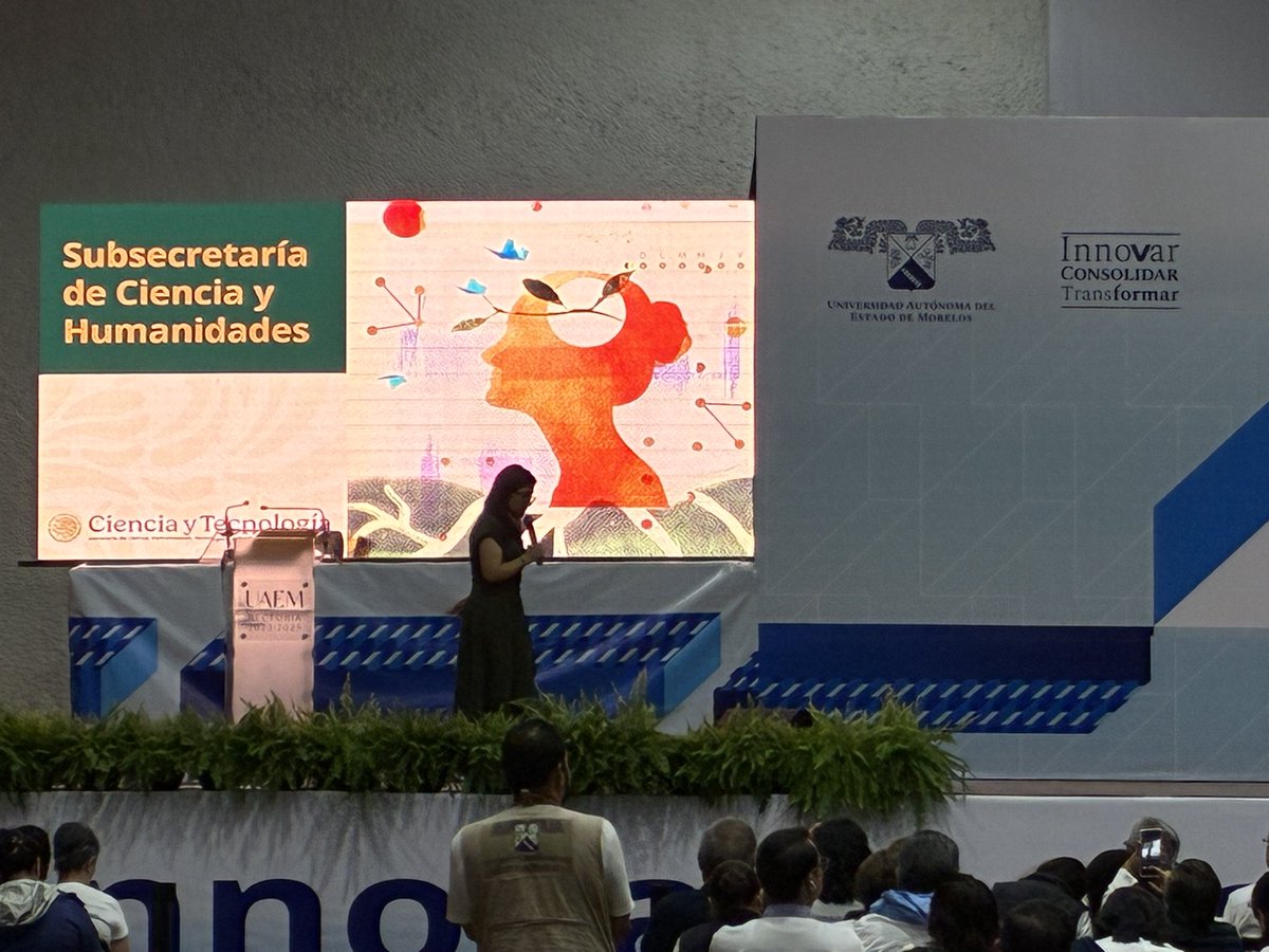 Si!  Acá está <a href="/violetavr/">Violeta Vázquez-Rojas</a> platicando sobre el papel de la Subsecretaría de Ciencia y Humanidades en <a href="/uaemorelos/">UAEM</a>