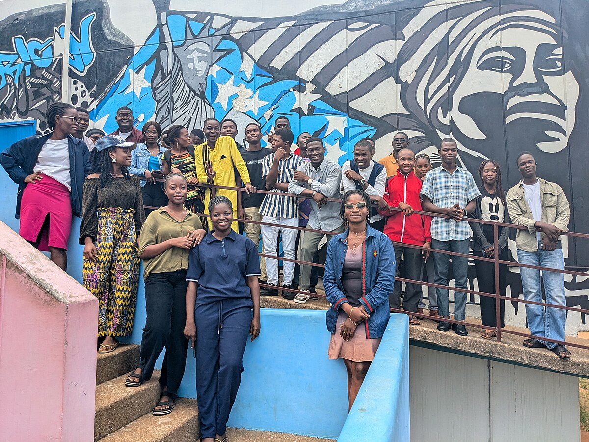 🎬 Retour en images sur notre atelier du samedi dernier sur le lancement de la campagne #AfroCreatives2025  au #Togo
📚Une trentaine de passionnés réunis pour apprendre à valoriser le cinéma africain🌍sur #Wikipédia 
Rendez-vous demain à American corner pour la deuxième session🙂