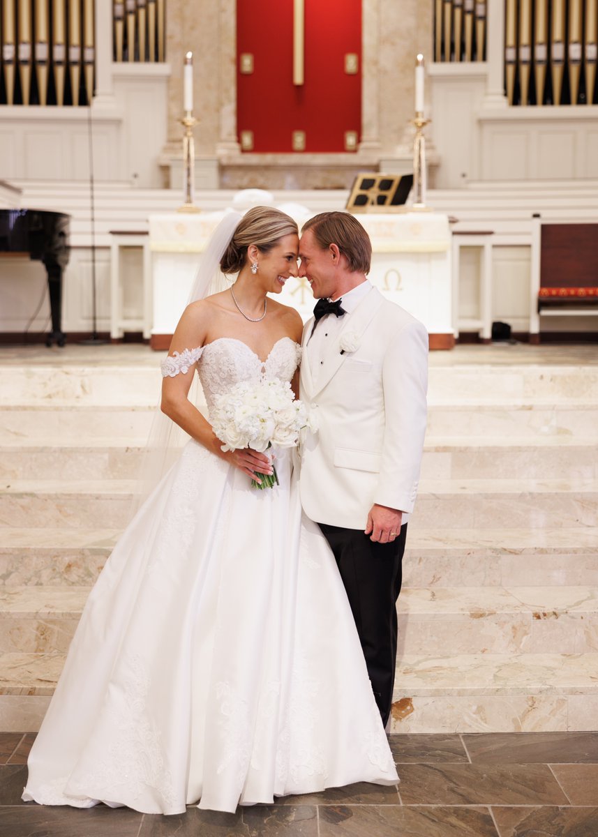Congratulations to Jack Hawkins '12, who married Macy Munz on June 21st, 2025, at St. Luke's UMC in Houston. Many SJ alums were in the wedding party and in attendance! #wearesj #amdg