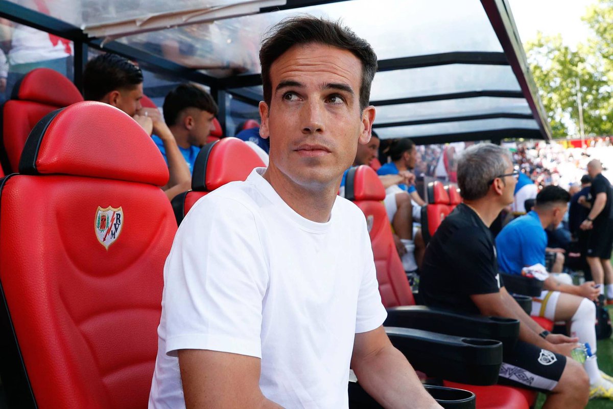 Inigo Perez is the most underrated manager itw, he really took Rayo vallecano from 17th to 8th in a season and now he tactically BULLIED Girona’s Michel. <a href="/FootballMeta1/">Football Meta</a> pls make a vid abt him
