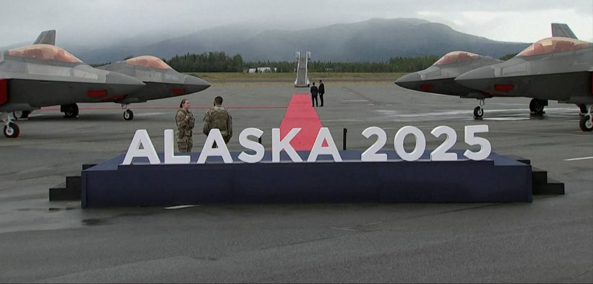 Кадры торжественной встречи Андрея Гайдуляна