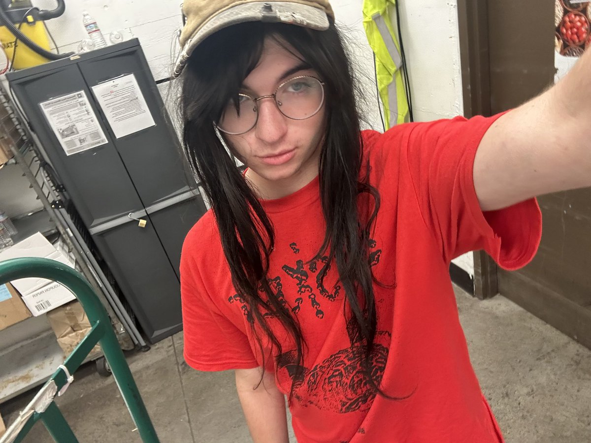 Olivia burgers tweet media