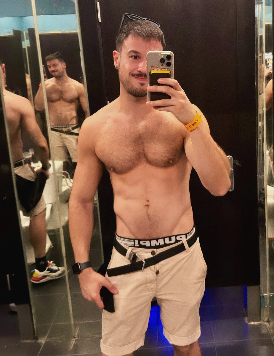 Chomin86 tweet media