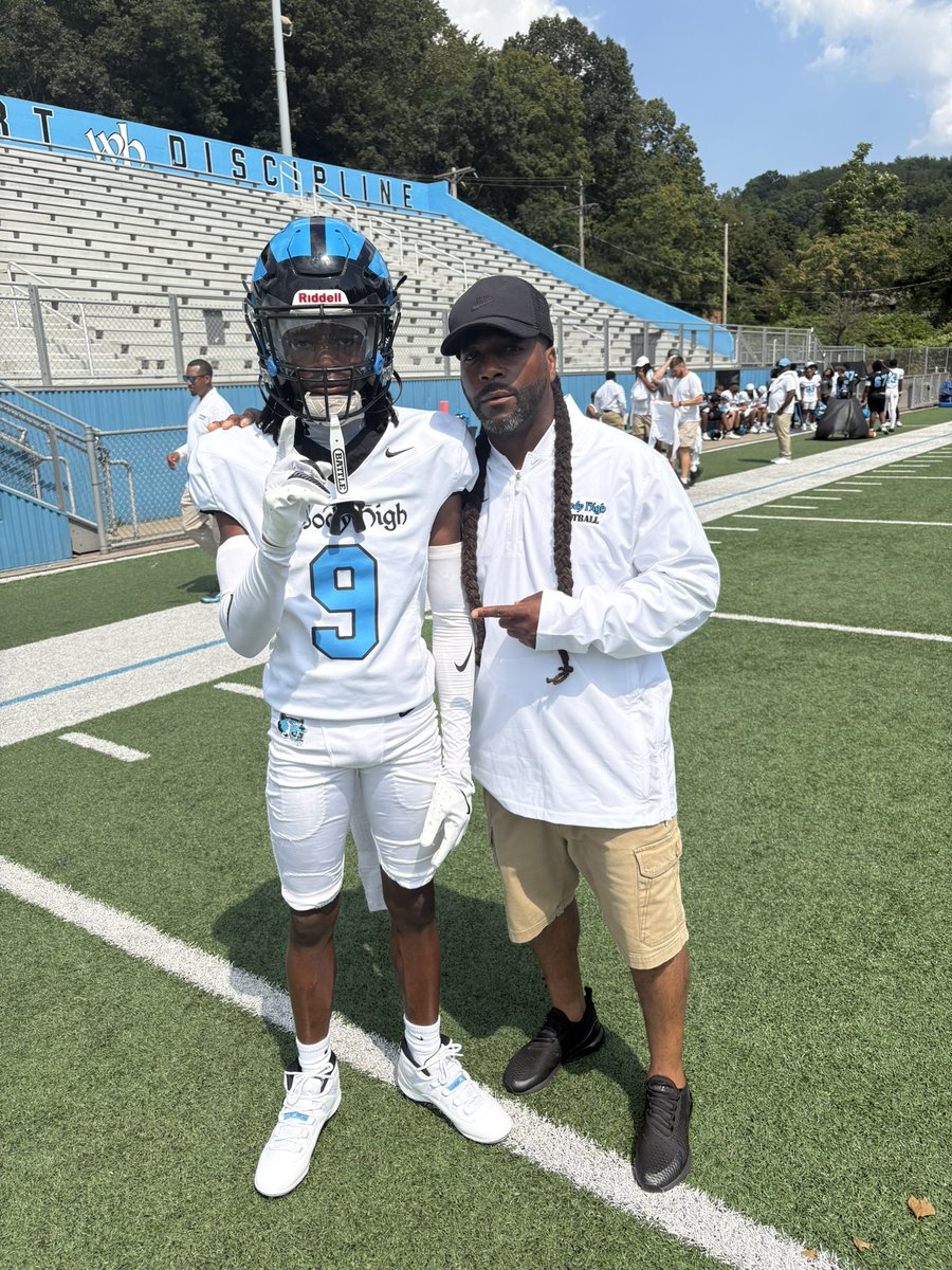 Just want to say I appreciate all my coaches!!! "They’ve created a team culture that values hard work, respect, and accountability." Love yall!!! One more ride! <a href="/CoachBT02/">B</a> <a href="/CoachWalk23/">Maurice Walker</a> <a href="/coachmeyer412/">Coach Meyer</a>