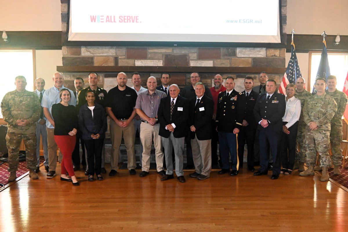 It was a pleasure to speak with #employers at the <a href="/PA_ESGR/">Pennsylvania ESGR</a> awards luncheon today at Fort Indiantown Gap. Employer support allows our <a href="/PANationalGuard/">Pennsylvania National Guard</a> Soldiers and Airmen to serve their commonwealth and country with peace of mind. #OneTeamOneMission