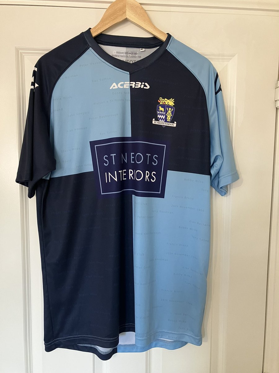 prevo10's tweet photo. For sale! 
2 x @StNeotsTownFC shirts in mint condition, 2018-19 and 2024-25 season. Both size XL (fits as a large), £15 each. DM for more info 👍 https://t.co/CCEcdVMn6x