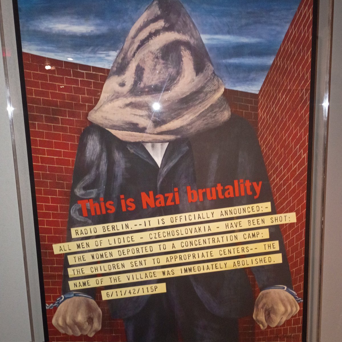 Clullen7mesp's tweet image. #THEND @HolocaustMuseum