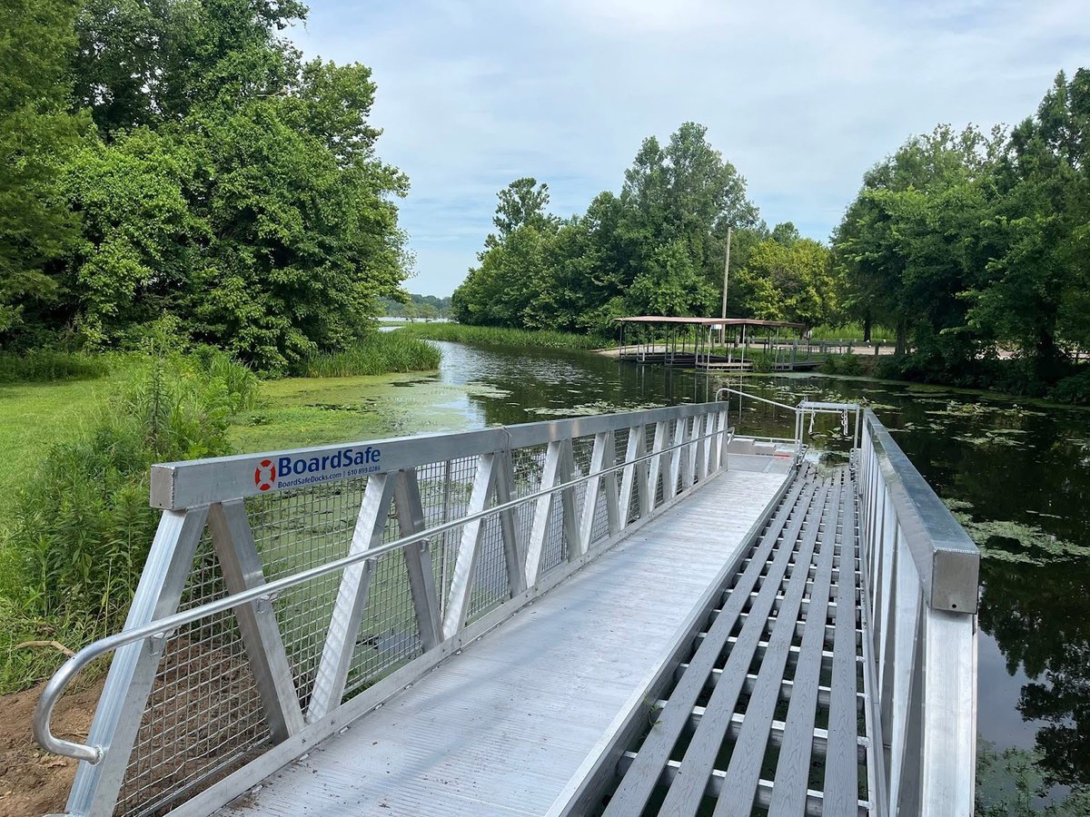 Reelfoot Lake State Park, Tipton, TN, installed a BoardSafe Adaptive Kayak launch at Kirby Pocket. This new addition improves accessibility for all visitors, especially with disabilities or limited mobility, allowing everyone to enjoy kayaking on the lake.
loom.ly/MM9Z4Qg