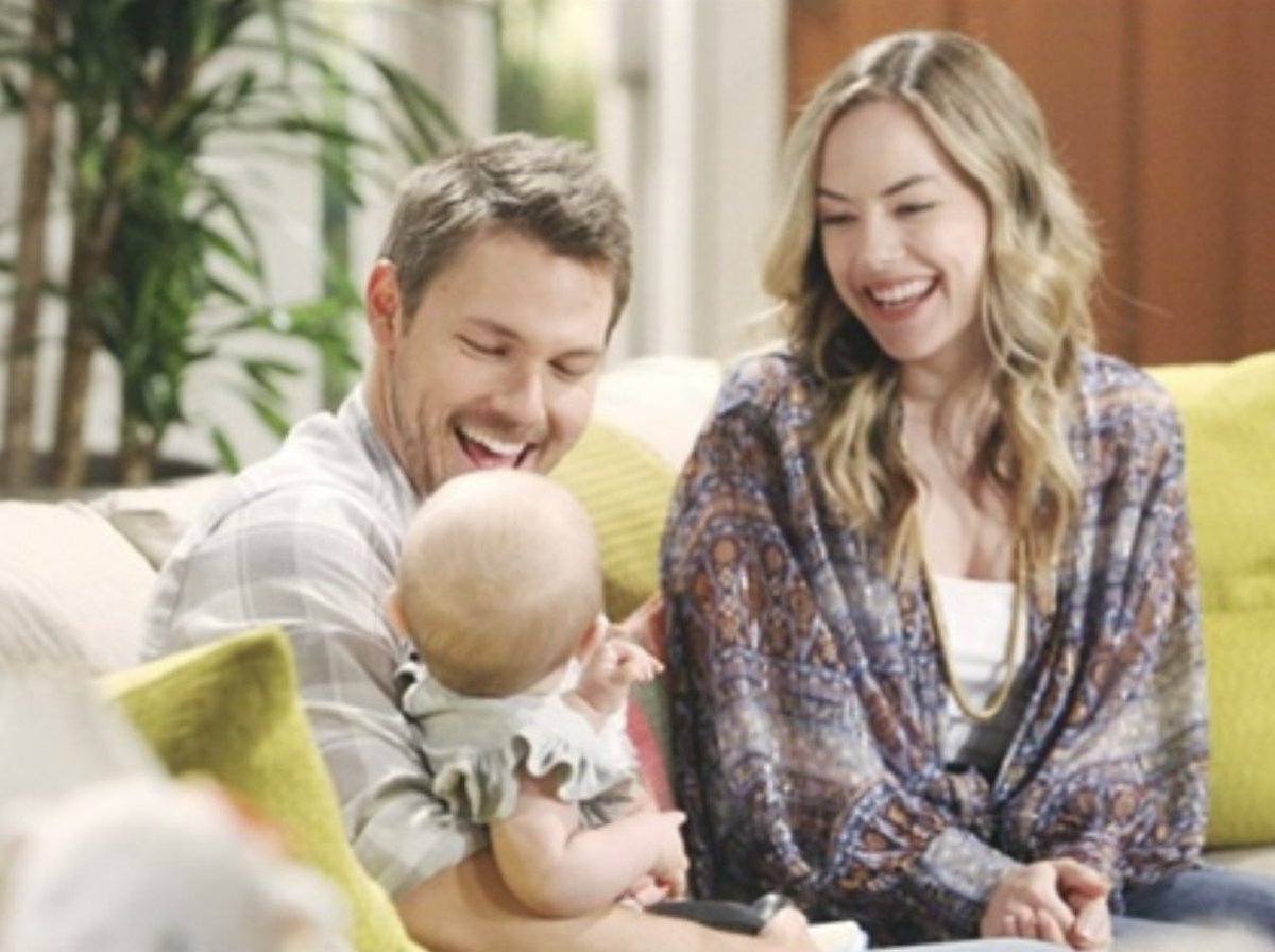 ChelseaMBBfan's tweet photo. Just think how excited we’d be about this #Lope preview if [redacted] and [redacted] hadn’t made sure to ruin it for us.  And by we you know who I mean, no need to inform me if you wouldn’t have been, scroll on by, thanks. #BoldandBeautiful anyway here’s a throwback. #InvisiBeth https://t.co/JwOE9JNlqr