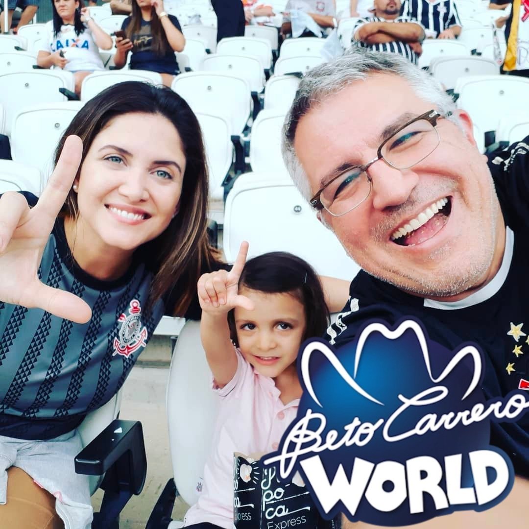 marcos_spbr's tweet photo. Disneylandia Flopando em 3.2.1
Padilha, temos o Beto Carrero!🤣 https://t.co/odGbawtcUD