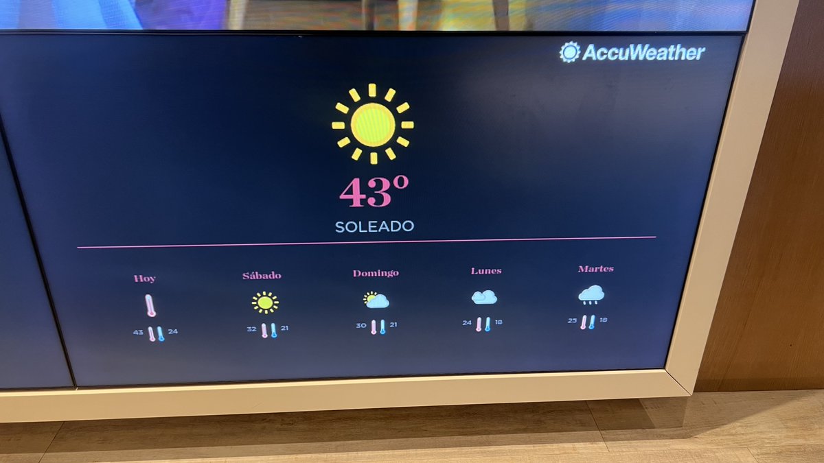 No sabemos dónde están los responsables de @HezkuntzaEJGV Y <a href="/Gob_eus/">Eusko Jaurlaritza - Gobierno Vasco</a> como para que no se puedan comunicar con nosotros. Donde si sabemos que NO ESTÁN es en huelga de hambre, con 43 GRADOS defendiendo una educación moderna, inclusiva y humana  <a href="/BegonaPedrosa/">Begoña Pedrosa</a> <a href="/Imanol_Pradales/">Imanol Pradales</a>