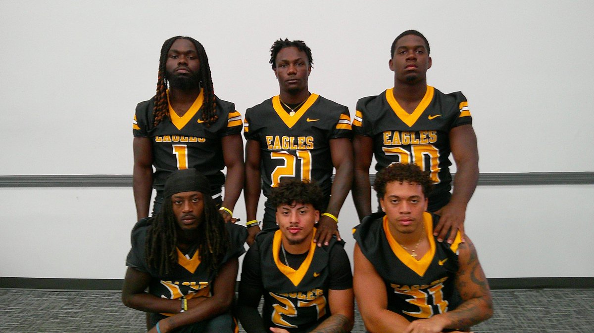 uftlathletics (@uftlathletics) on Twitter photo Behind the scenes. <a href="/UFTLfb/">UFTL Football 🦅🏈</a> Media Day #CollegeFootball <a href="/DamonCogdell/">Damon Cogdell</a> <a href="/IMcCartney5/">Ivan “Sticks” McCartney</a> <a href="/J_TAYLOR94/">Josh Taylor</a> <a href="/CoachMcnair22/">CoachMac</a> Behind the scenes. <a href="/UFTLfb/">UFTL Football 🦅🏈</a> Media Day #CollegeFootball <a href="/DamonCogdell/">Damon Cogdell</a> <a href="/IMcCartney5/">Ivan “Sticks” McCartney</a> <a href="/J_TAYLOR94/">Josh Taylor</a> <a href="/CoachMcnair22/">CoachMac</a>