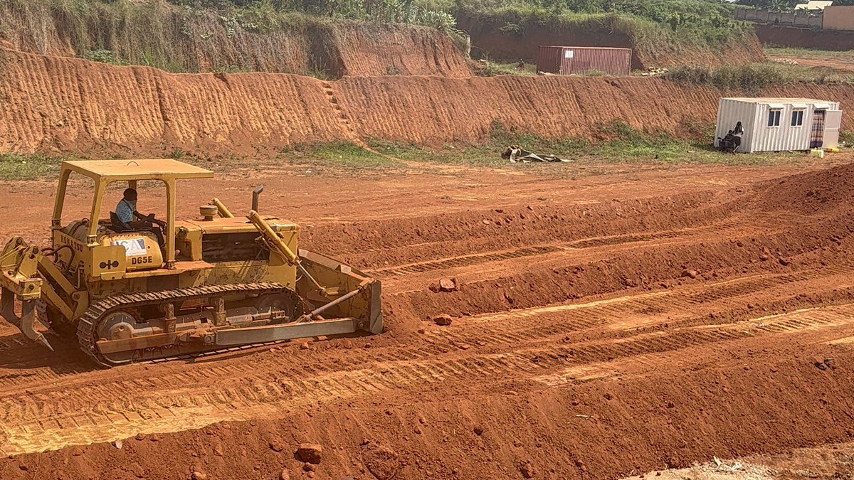 BrimsLlp's tweet photo. “This isn’t just moving soil.
It’s moving futures.”

From the first cut to the final skyline #brimsllp  is turning raw ground into tomorrow’s landmarks.

Who would you trust to build your foundation?

#Construction #AfricaRising #BuildingDreamsCreatingRealities https://t.co/AWC73MSdIF