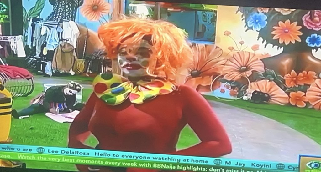 slim_daddy20's tweet photo. Whether na clown costume or crown costume, Imisi go still steal the show. 💚🔥 
#TeamImisi 
#ImisiAyanwale 
#BBNaija
#imisi
#BBNaijaS10
#BBNaijaseason10 https://t.co/n1E9HwLiBy