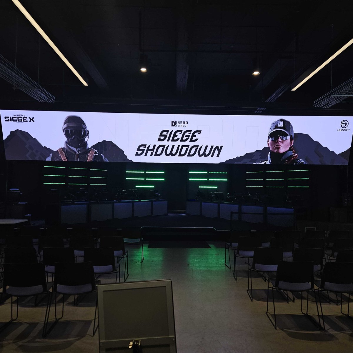 Friday afternoon scrims mean that Siege Showdown is a go! We can't wait to get started, so here's some info to know for Saturday: 
11:00AM - Doors and Team Check-In
11:30AM - Captain's Meeting
12:00PM - Round Robin Groups Begin

Spectator passes: $5/day, $10 weekend pass