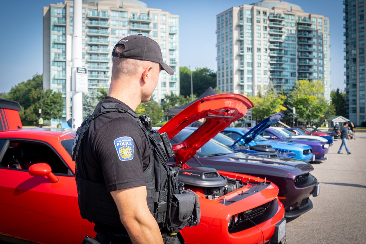 PeelPolice's tweet photo. A Hot Rodz Hit! Thanks to the overwhelming support and participation, this year the #HotRodzForAKoz event raised over $20,000 (and counting!) 👏

This year marked the 9th show and it was the biggest success yet, with proceeds being dedicated to Cops for Cancer and @sickkids. Congratulations to all the organizers for an outstanding success and a huge thank you to all the sponsors. #PeelRegion