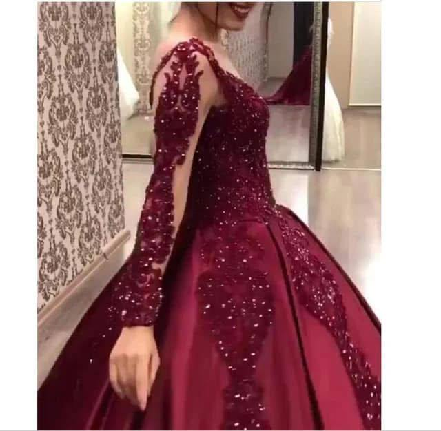 fdesigne98's tweet photo. #fashionstyle beautiful gown😍 https://t.co/eG4UlXC7ER