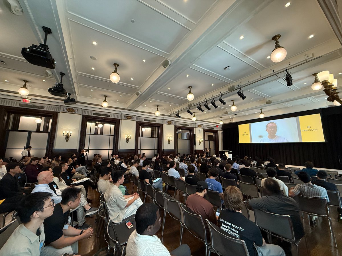 CZ congratulating builders at BNB Chain Demo Day