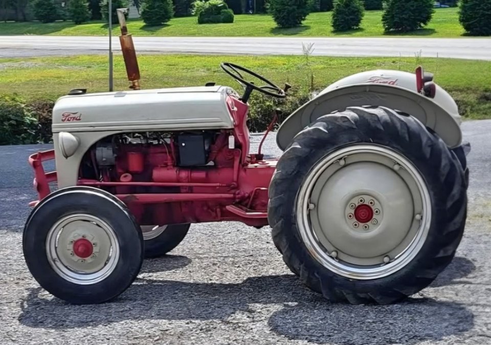Time to get serious about this tobacco operation! I picked up this fully restored Ford 8n for $1200. It's dirt simple and has a 3 point hitch to run modern implements. Plus it's a classic