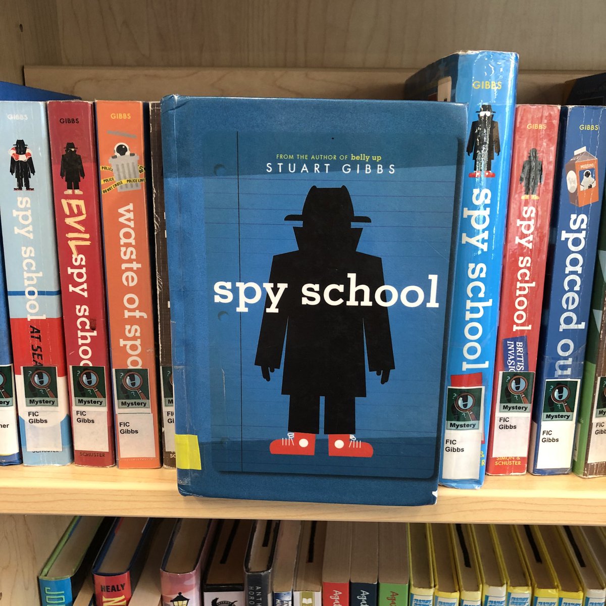 msteelewrites's tweet image. I have a few students ready to be junior CIA agents because of this series.
SPY SCHOOL (series) by @AuthorStuGibbs
#middlegrade #middlegradebooks #middlegradereads #middlegradelit #booklover #graphicnovel #graphicnovels #scholasticbookfair #scholasticbookfairs @goodkidtweets