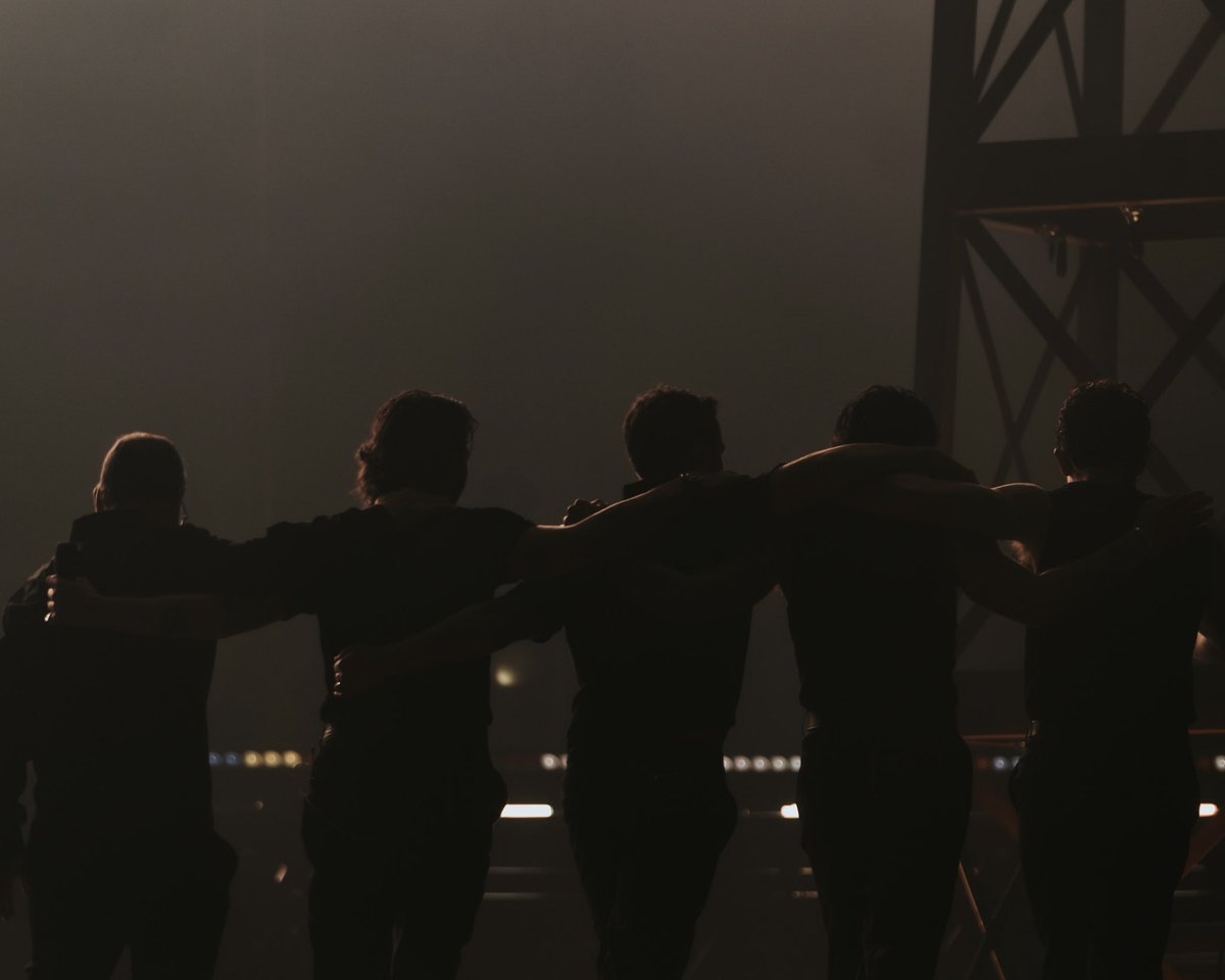 jonasbrothers's tweet photo. Our favorite tour so far. See you tonight Virginia Beach https://t.co/PGdwNdfnnX