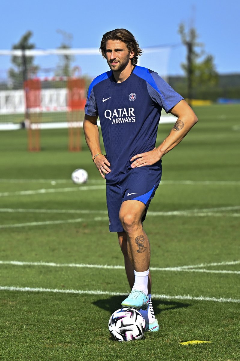 PSG Pictures That Go Hard (@psgcoldpics) on Twitter photo 