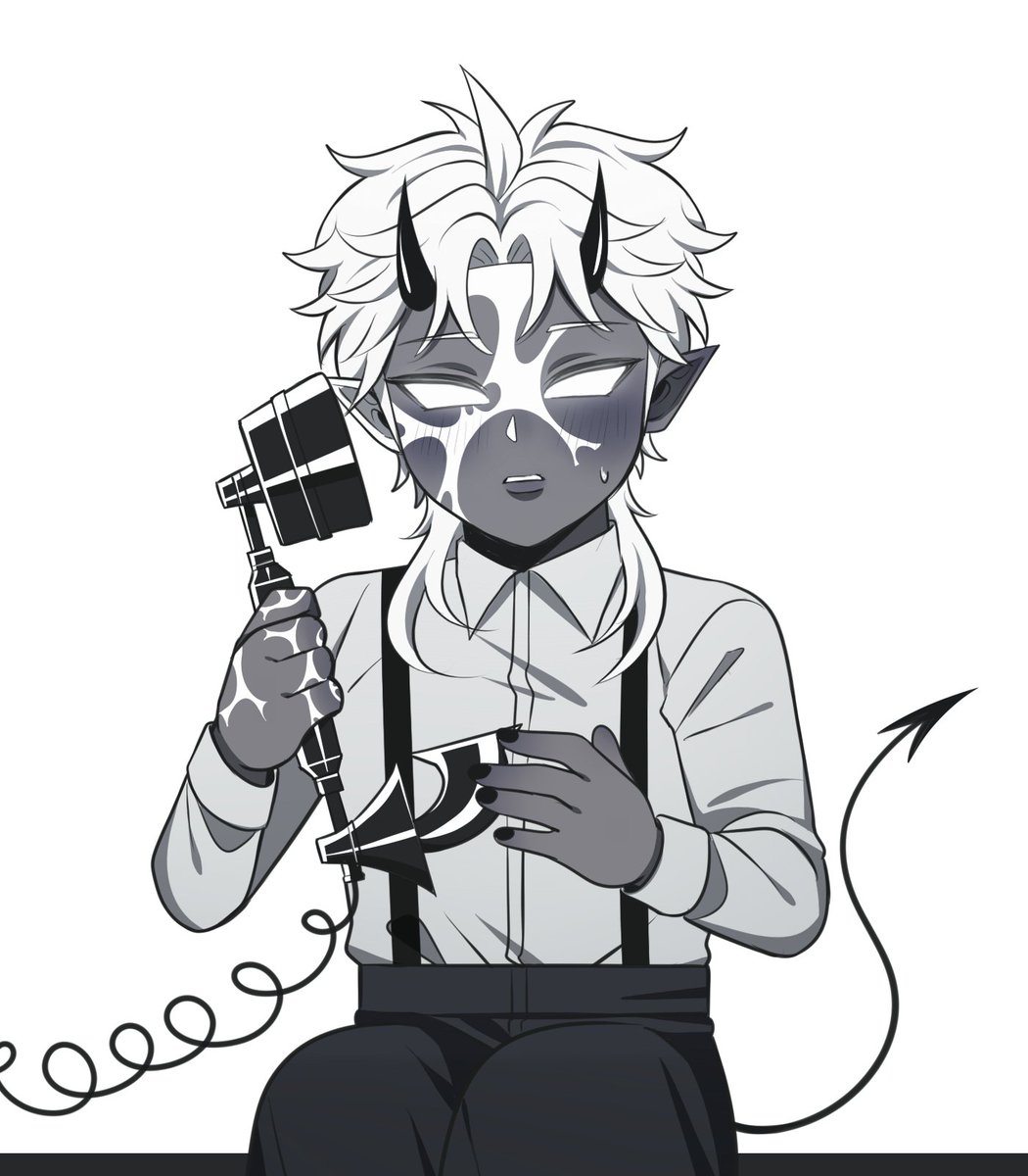 𝔖𝔦𝔩𝔳𝔢𝔯 𝔈𝔰𝔪𝔢𝔯𝔞𝔶 tweet media