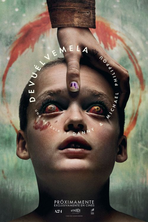 SoniaC_93's tweet photo. #Devuélmela consagra a los hermanos Philippou,tras Háblame, como unos cineastas top en el cine de terror.Vuelven a conjugar de manera magistral el drama familiar,atmósfera opresiva y una historia con elementos de Hereditary, Misery y Martyrs. Oli, el niño, ya es historia del cine https://t.co/BbxAu2qdBL