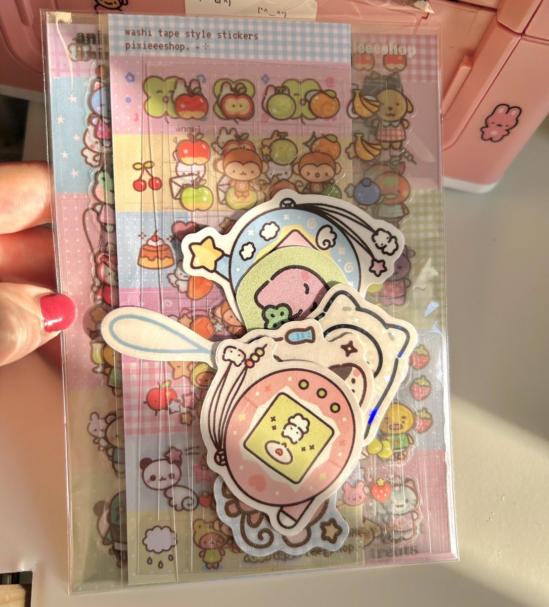 hiii i just had to spend over £2000 on a new kiln bc mine broke😞 if ur from the UK and would like to buy a little something from my business to help out it would mean so much! 🌷🌱🍎 or even retweet to help out!

(im not shipping to the USA until september sadly 🙃)