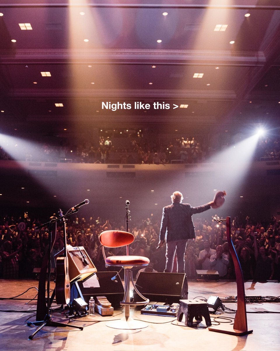 robertearlkeen's tweet photo. Three full nights like this comin’ up August 30 – September 1 at John T. Floore’s Country Store — it’s REK’s Homecoming Weekend 🤠

#robertearlkeen #floores #americanamusic https://t.co/A2U1nbtAjo