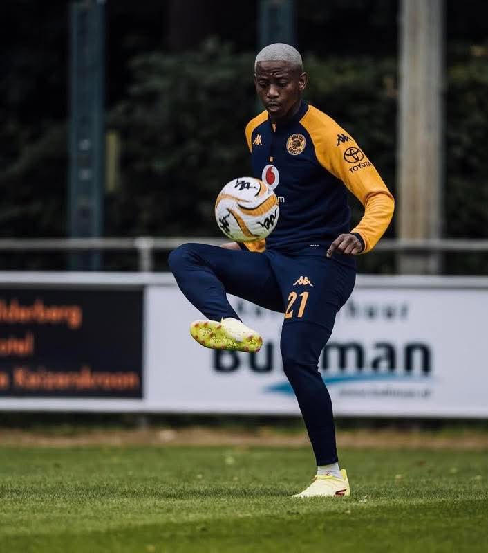 RealMrManager's tweet image. Touch Mabaso &amp;amp; Thabo Cele

The midfield pairing I keep praying for 😭 I know they will ball