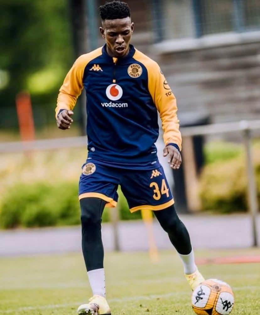 RealMrManager's tweet image. Touch Mabaso &amp;amp; Thabo Cele

The midfield pairing I keep praying for 😭 I know they will ball