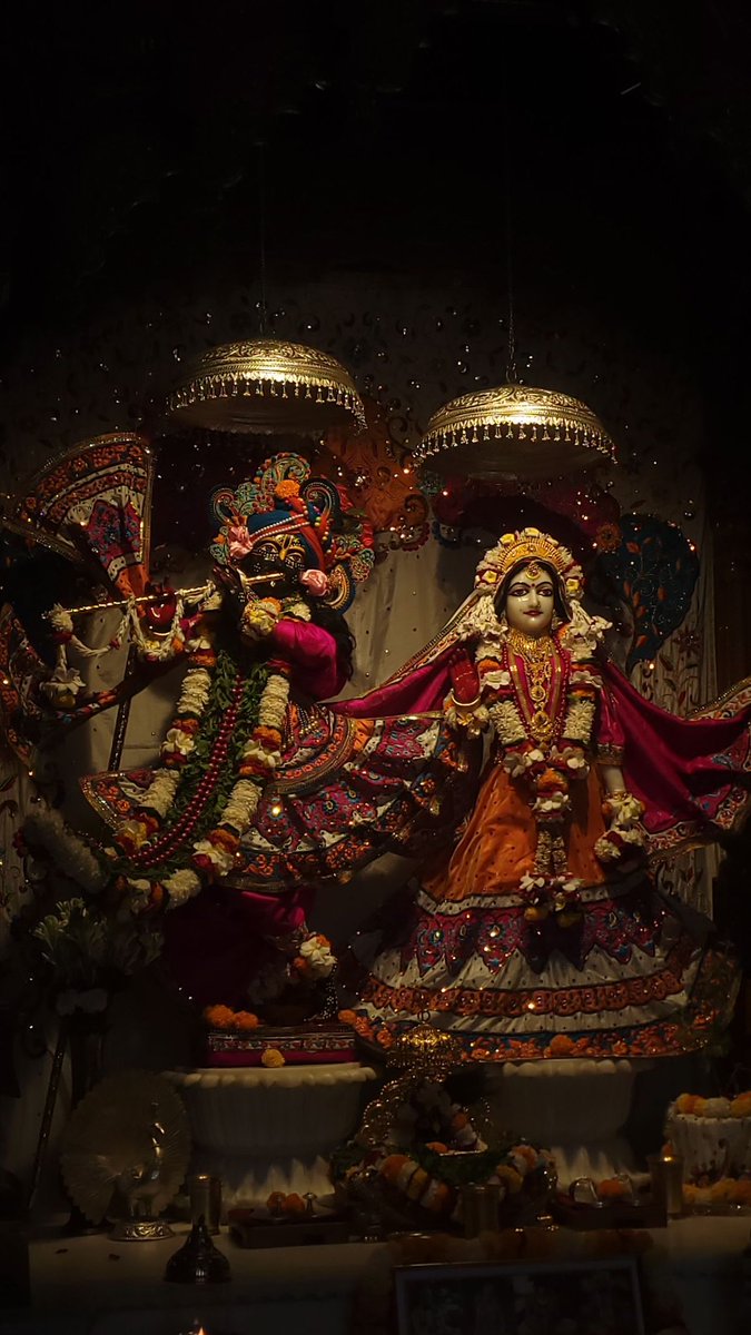 कृष्ण जन्माष्टमी की हार्दिक शुभकामनाएं 🌸🙏