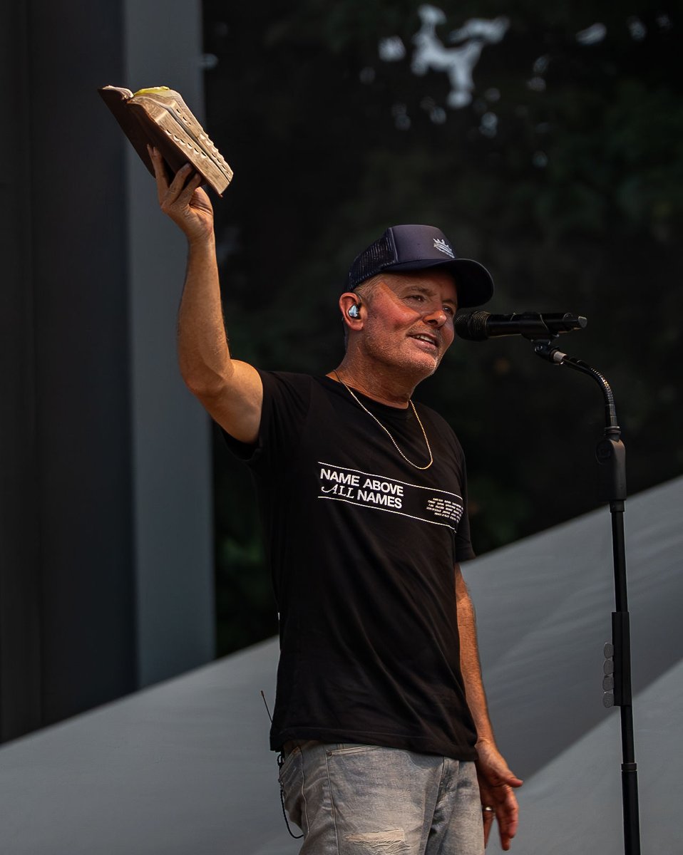 christomlin's tweet image. My new song "How Good It Is" is singing God's word back to Him. It is a celebration of the Goodness of God!

My new album, “THE KING IS STILL THE KING” releases 9/26. Pre-order at the link in my bio!!