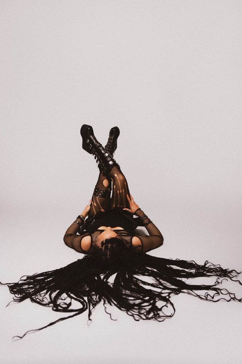 вяαιℓαн🖤 tweet media