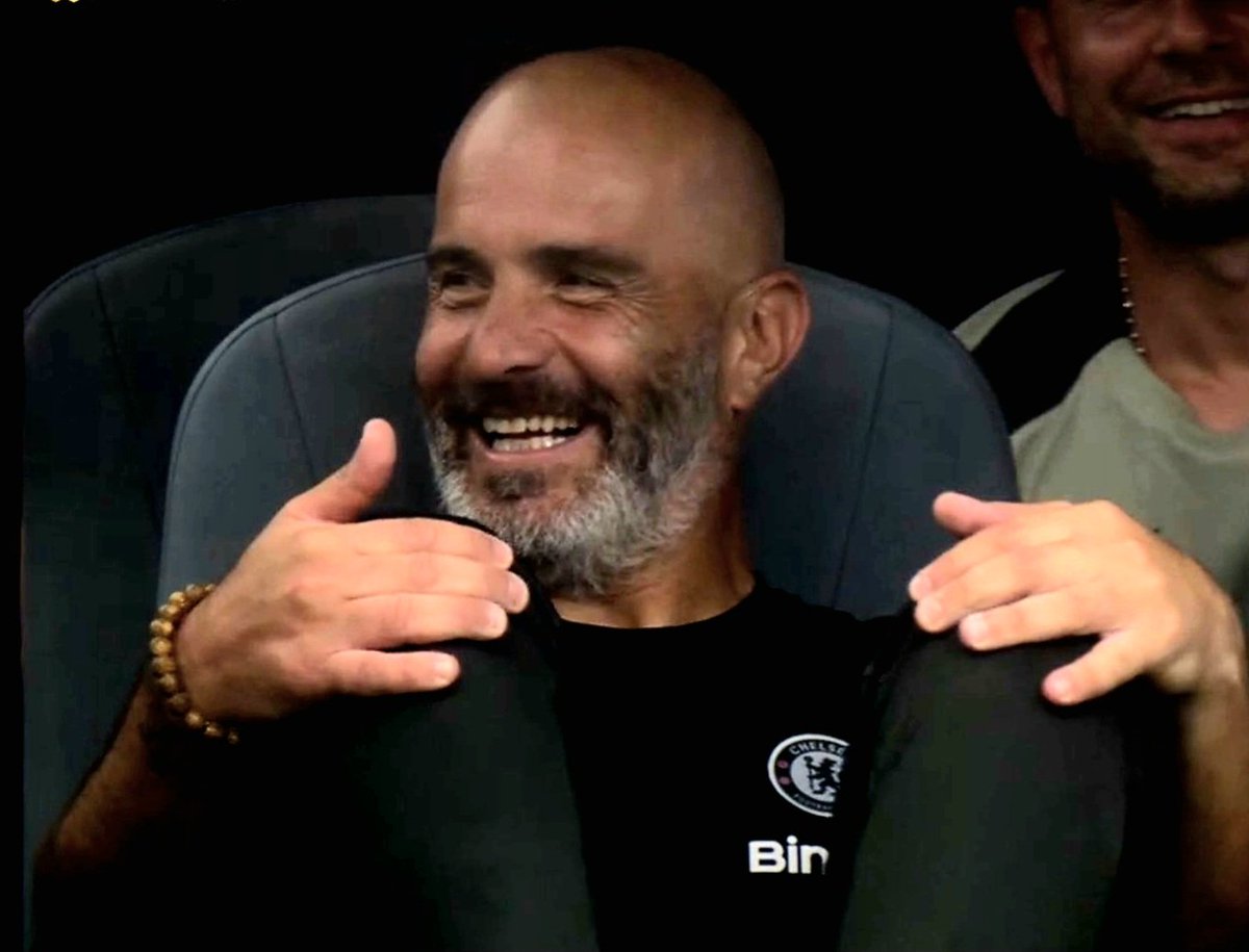 MAN U REQUESTED FOR BALEBA BRIGHTON SEY MAKE DEM GO WARM EBA🤣
#IndependenceDay #IndependenceDay2025